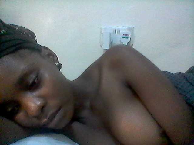 Ebonysly live cam on BongaCams