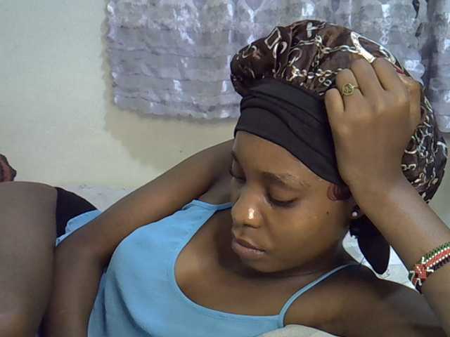 Ebonysly live cam on BongaCams