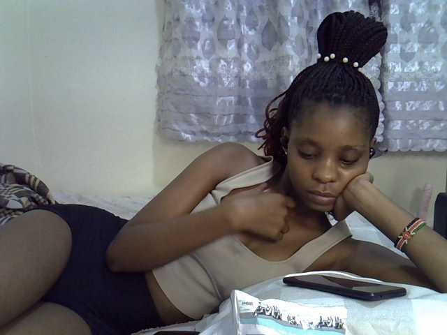 Ebonysly live cam on BongaCams