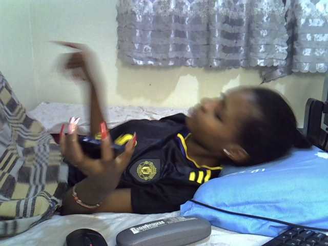 Ebonysly live cam on BongaCams