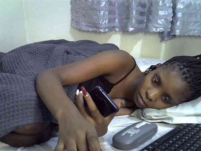 Ebonysly webcam
