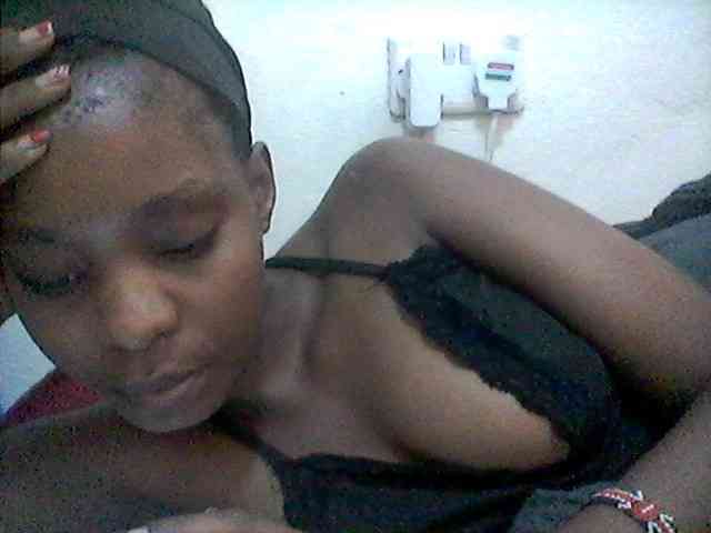 Ebonysly webcam