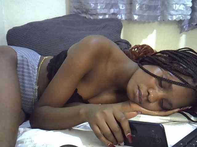 Ebonysly webcam