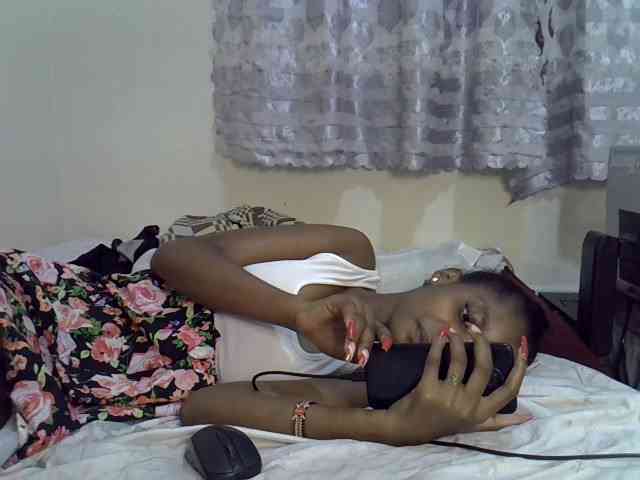 Ebonysly webcam