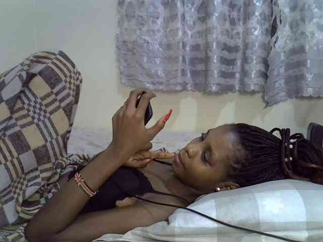 Ebonysly Ebonysly