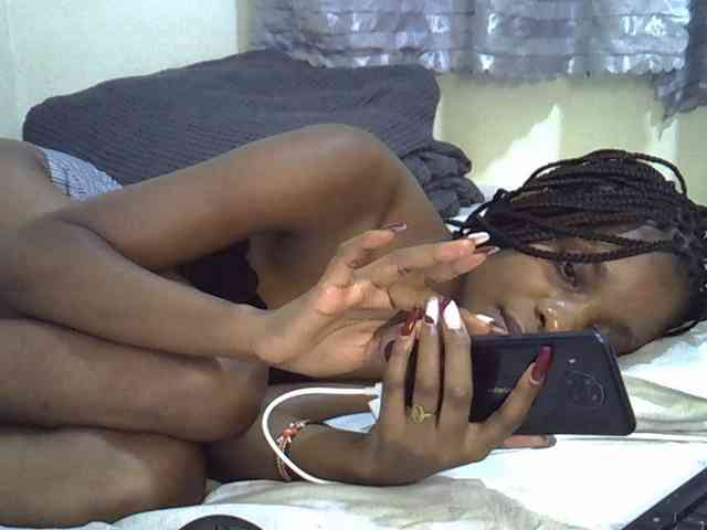 Ebonysly webcam
