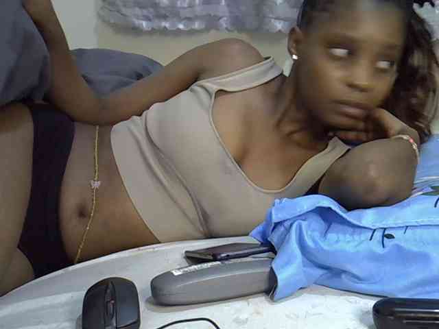 Ebonysly webcam