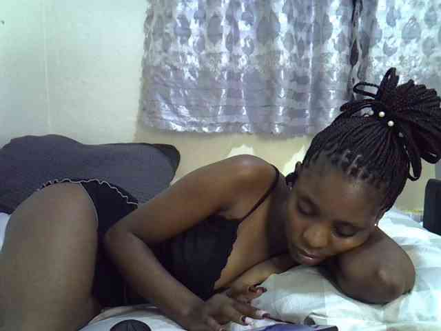 Ebonysly webcam