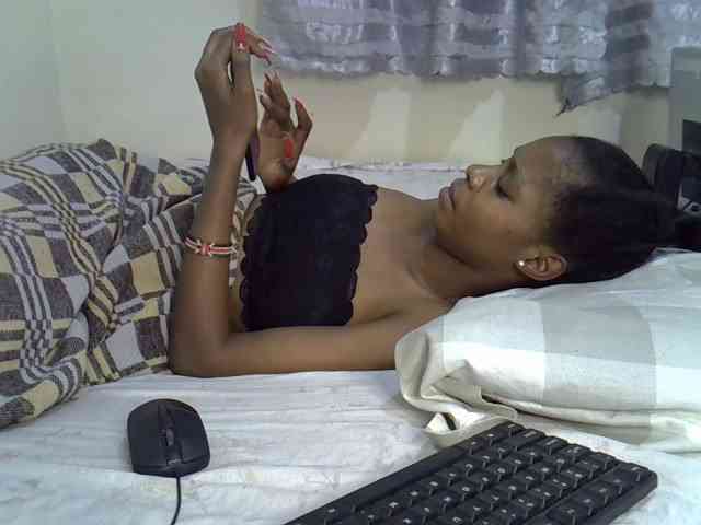 Ebonysly webcam