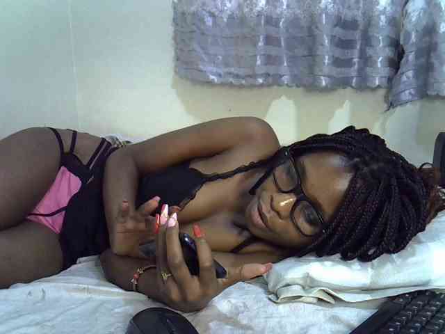 Ebonysly Ebonysly
