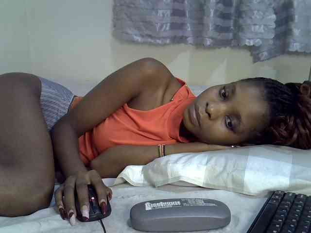 Ebonysly webcam