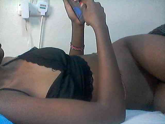 Ebonysly webcam