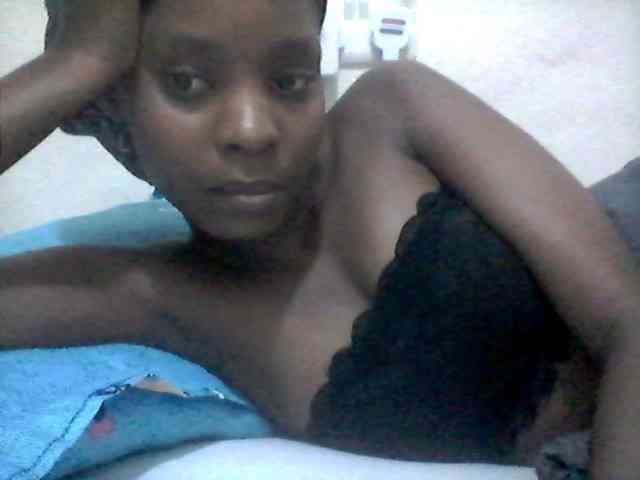 Ebonysly webcam