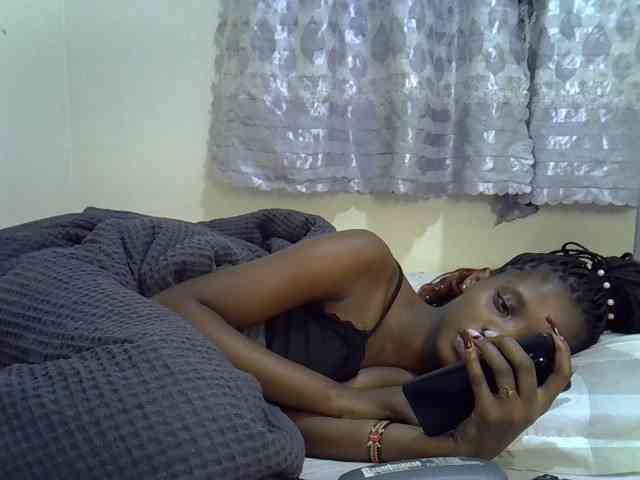 Ebonysly webcam