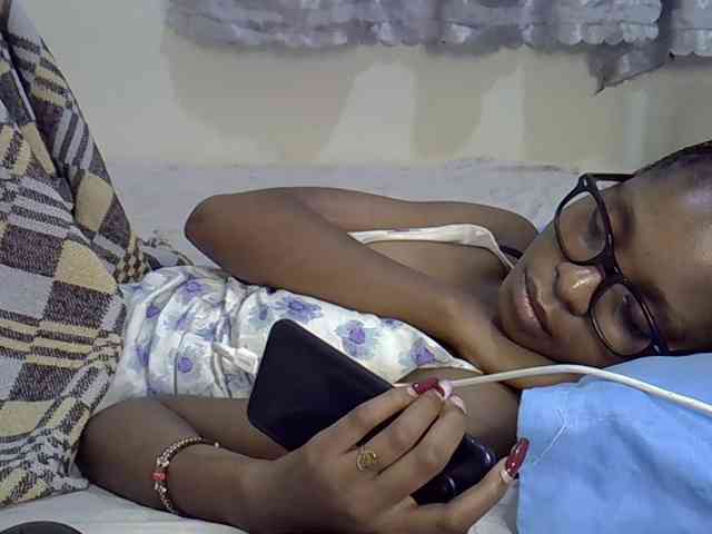 Ebonysly webcam