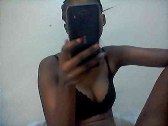 Ebonysly webcam