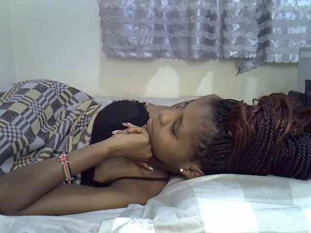 Ebonysly webcam