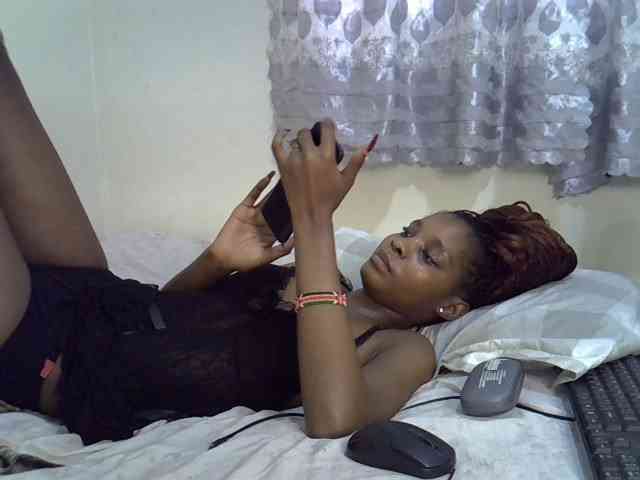 Ebonysly webcam