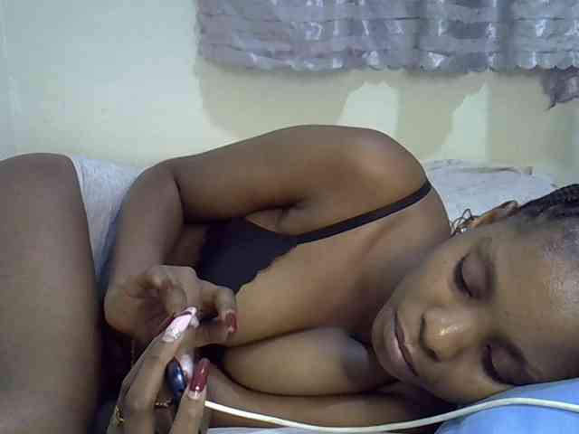 Ebonysly webcam