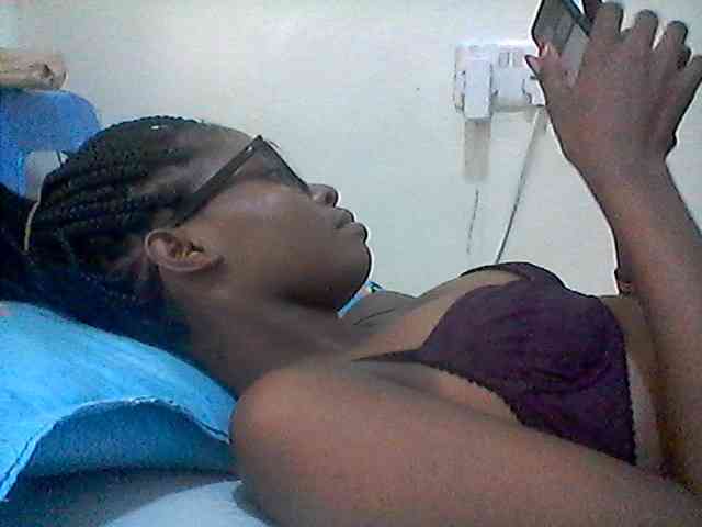 Ebonysly webcam