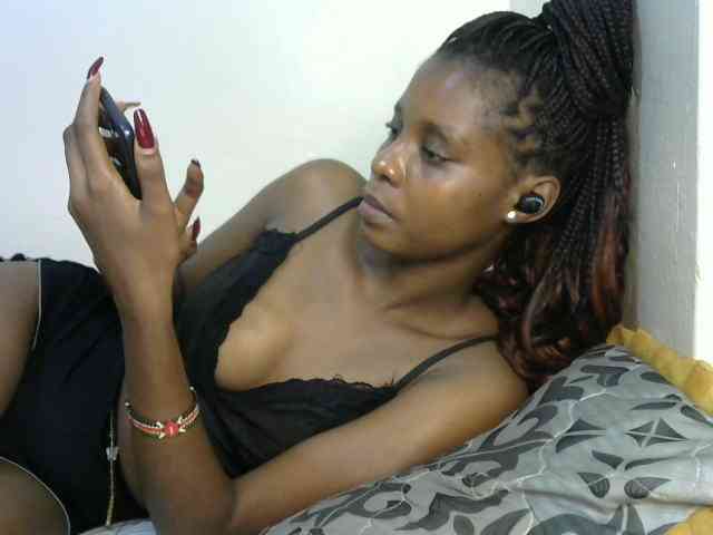 Ebonysly webcam