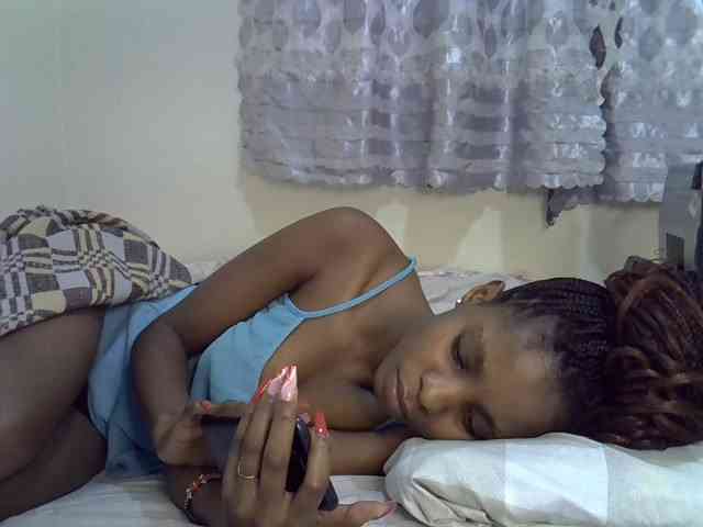 Ebonysly webcam