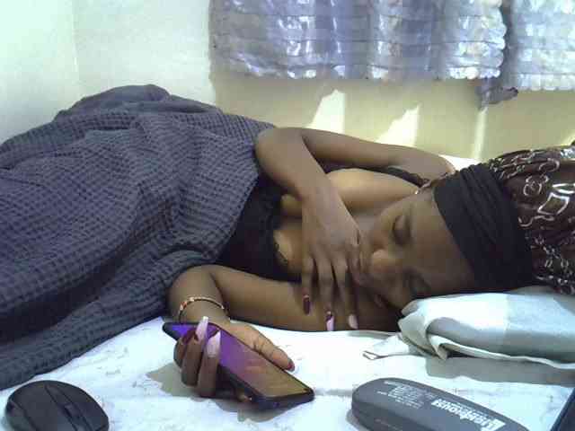 Ebonysly webcam