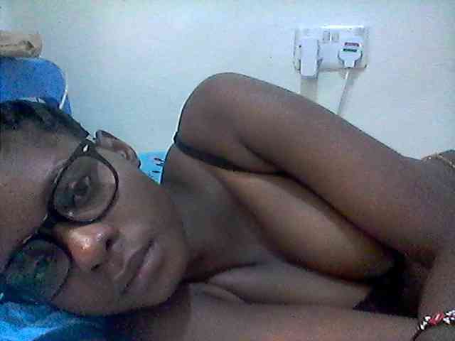 Ebonysly webcam