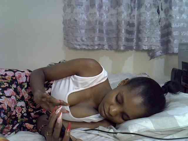 Ebonysly webcam
