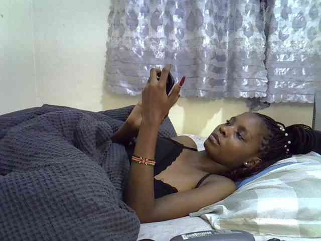 Ebonysly webcam