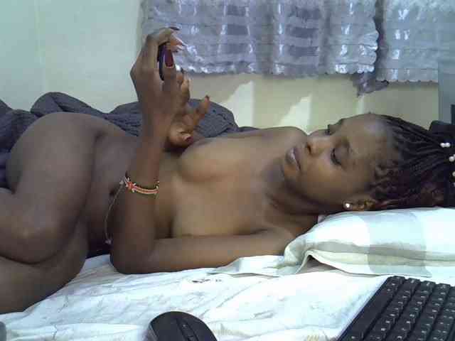 Ebonysly webcam