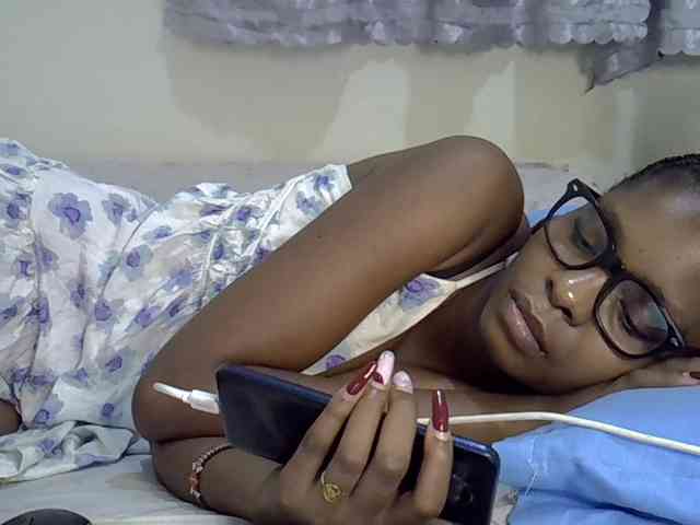 Ebonysly webcam