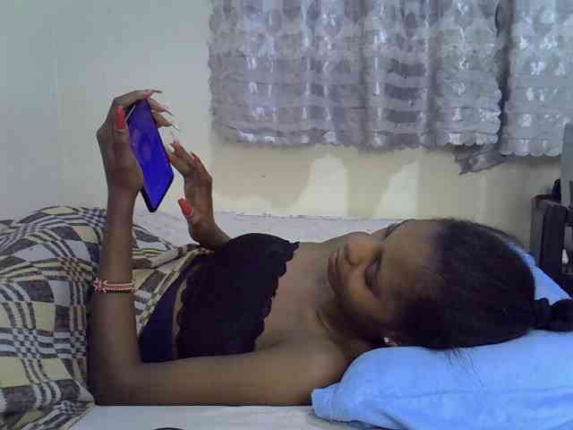 Ebonysly's webcam live show
