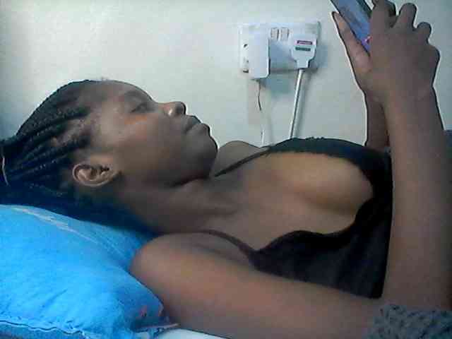 Ebonysly webcam