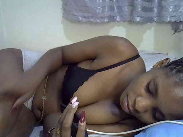 Ebonysly webcam