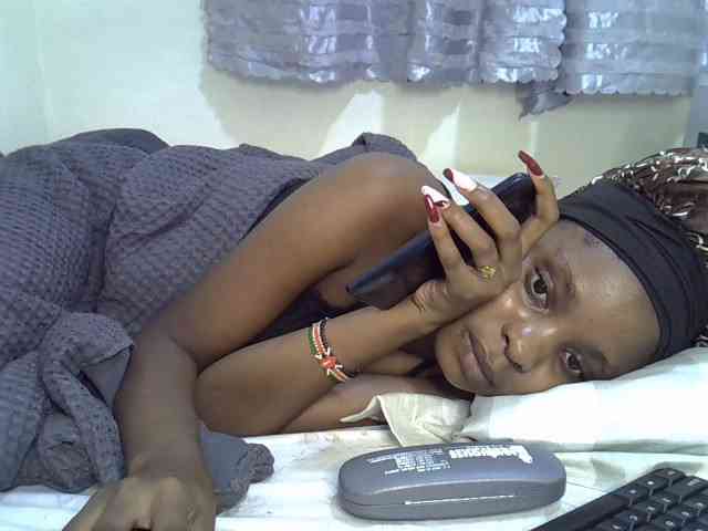 Ebonysly webcam