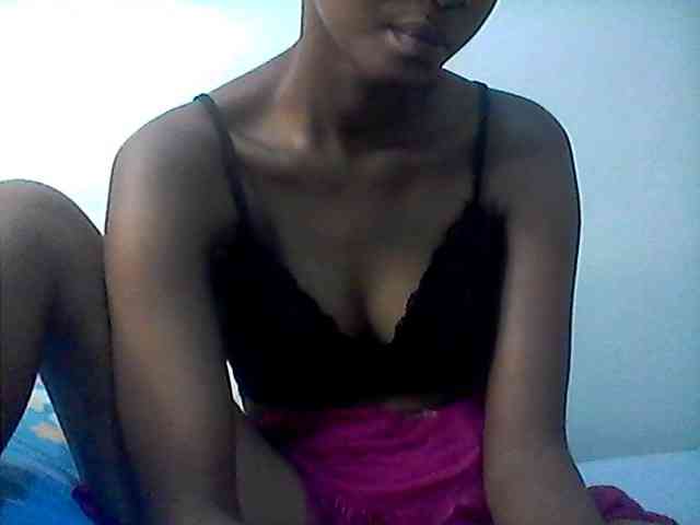 Ebonysly webcam