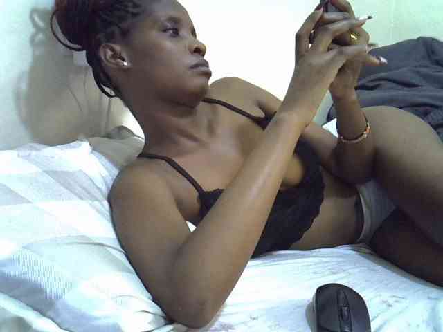 Ebonysly webcam