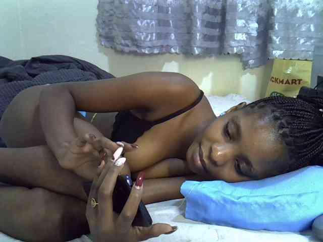Ebonysly webcam