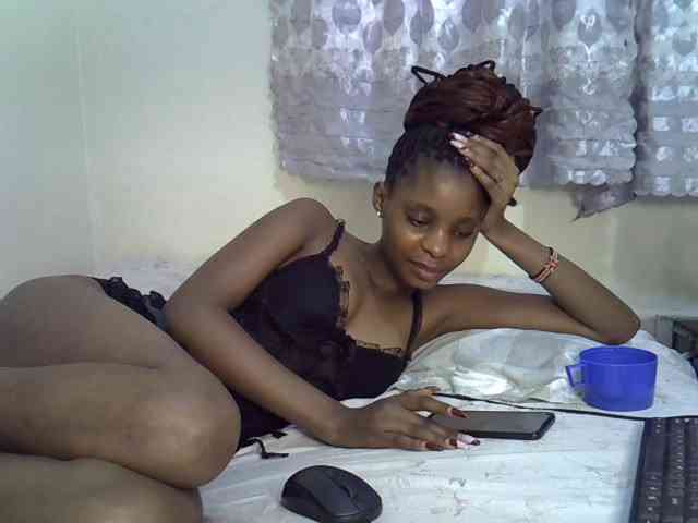 Ebonysly webcam