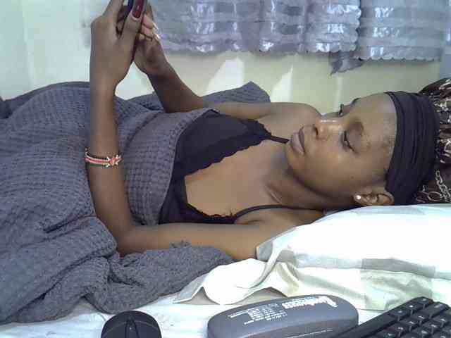 Ebonysly webcam