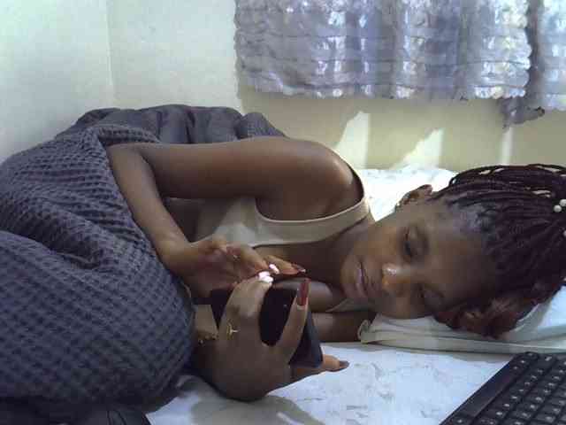 Ebonysly webcam