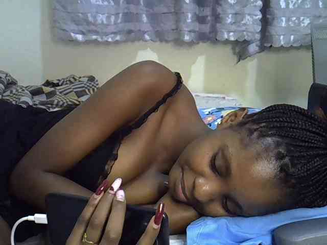 Ebonysly webcam