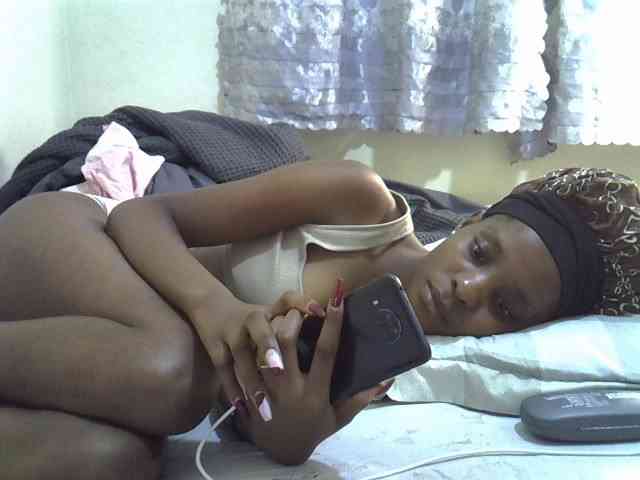 Ebonysly webcam