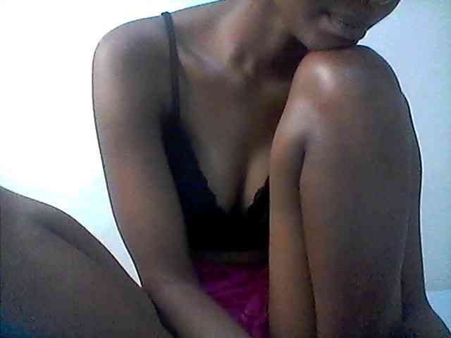 Ebonysly webcam