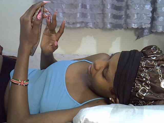 Ebonysly webcam