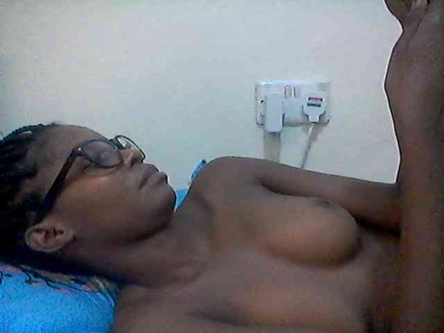 Ebonysly webcam