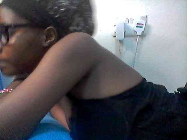 Ebonysly webcam