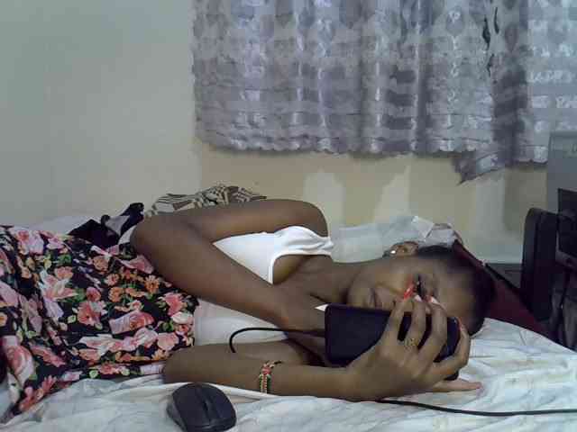 Ebonysly webcam