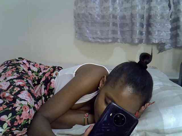 Ebonysly webcam